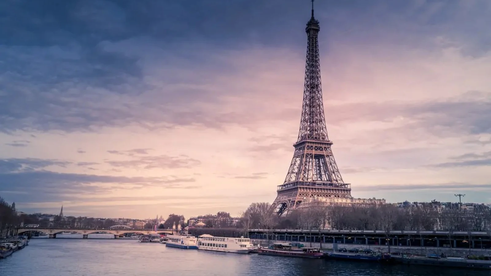 Garu Paris, Champs-Élysées